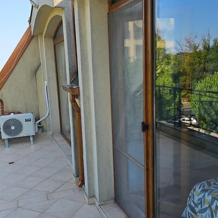 Kros - Euxinograd Apartament Varna